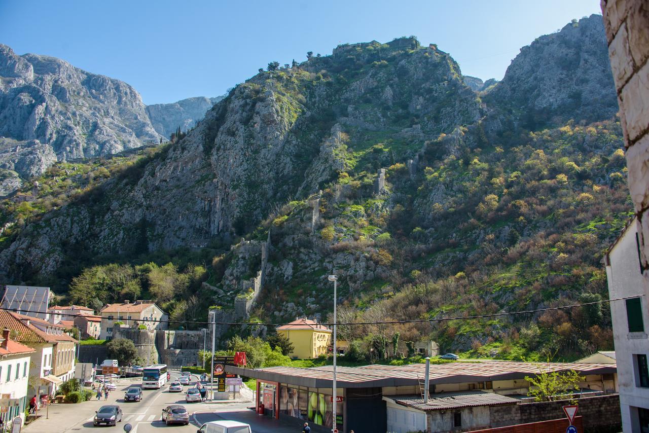 Apartman Dijana Kotor Zewnętrze zdjęcie