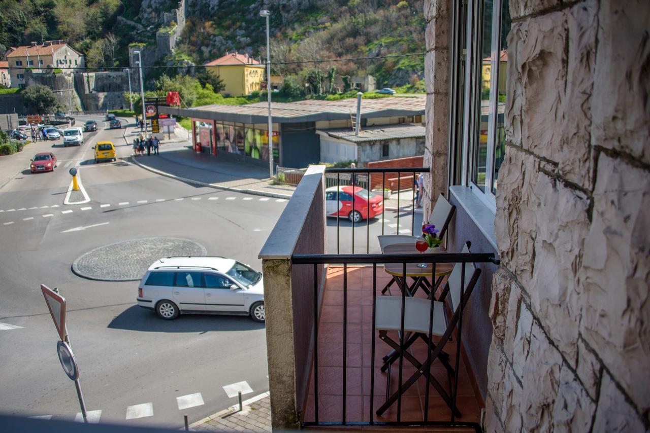 Apartman Dijana Kotor Zewnętrze zdjęcie